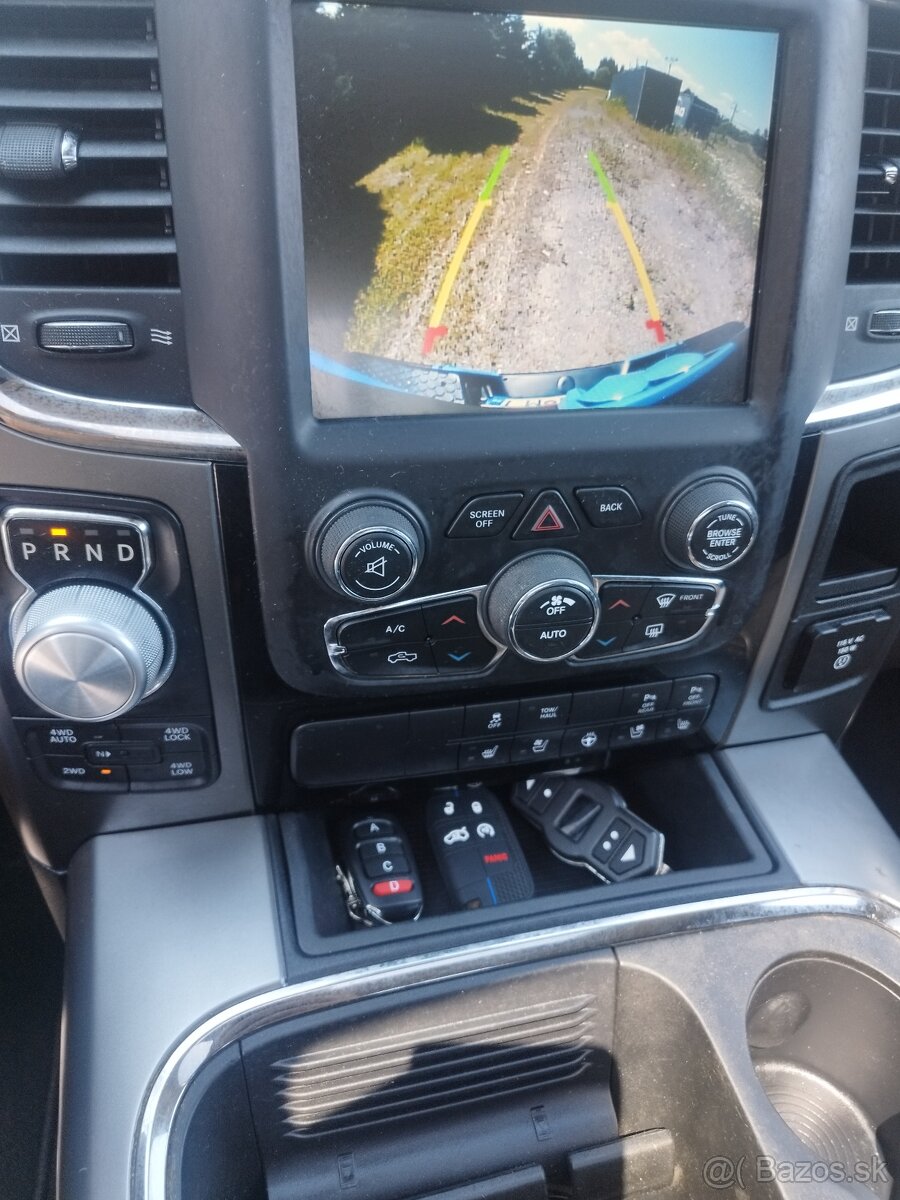 Dodge RAM 5.7 HEMI Sport - 3