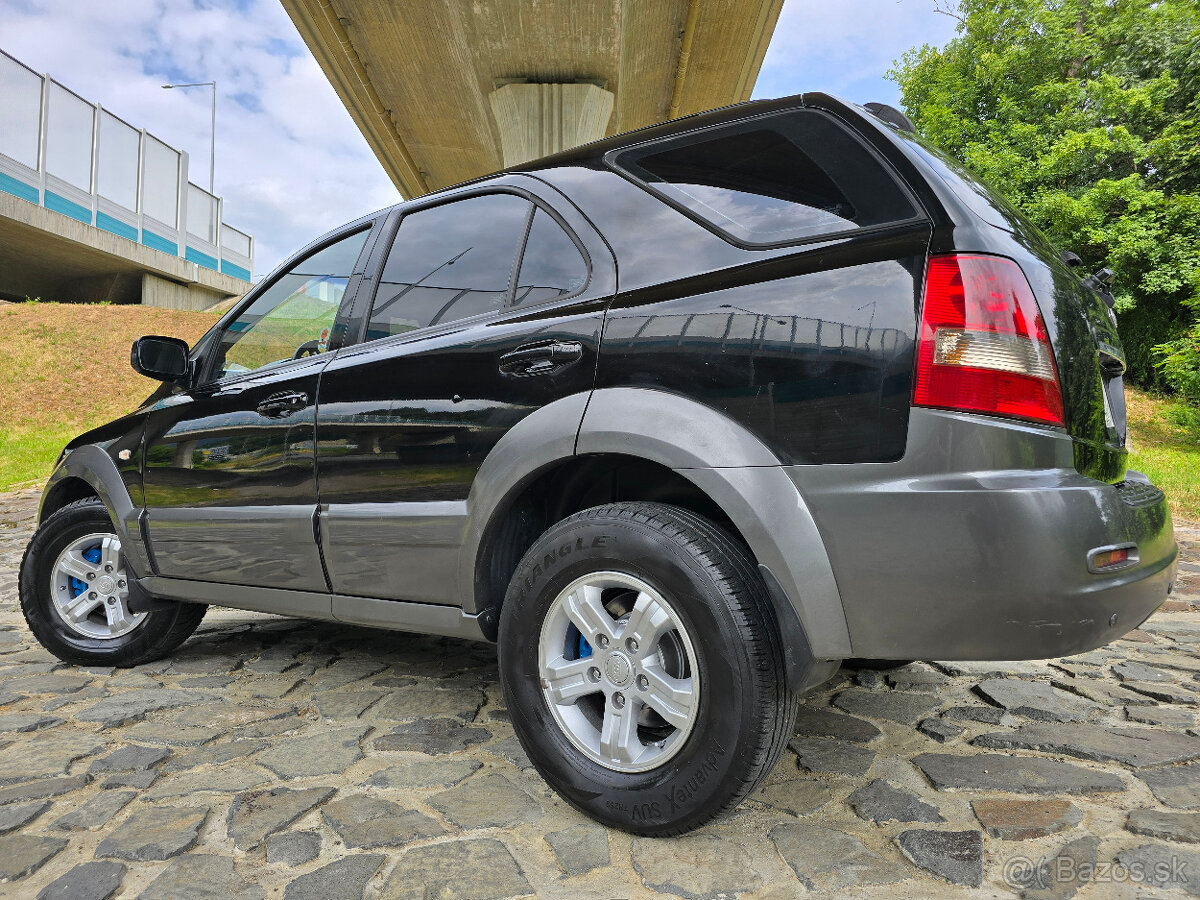 Kia Sorento 2.5 CRDI 103KW 4x4/ BEZ KOROZIE /GAR KM SERVIS