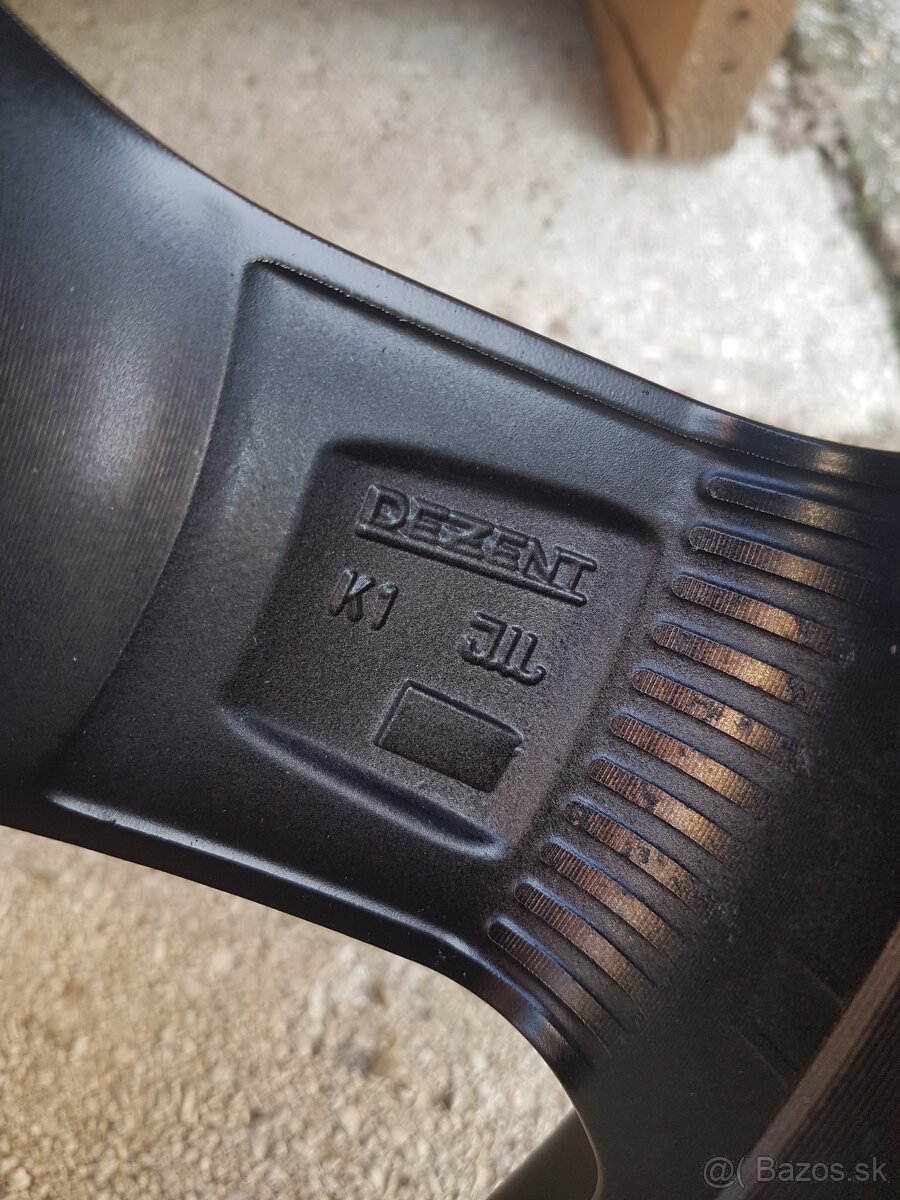 Renault Captur I. 16" Dezent čierne + Nokian zimné - 3