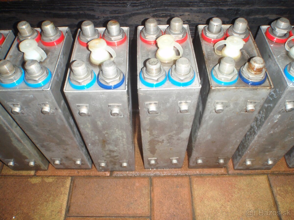 20ks Nezničitelné louhové akumulátory Ferak NKS 150 - 3