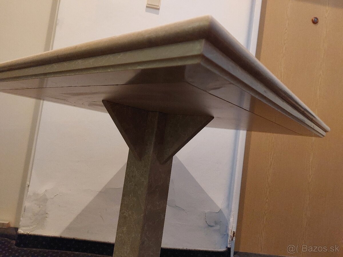 Kamenný jedálenský stôl - 3