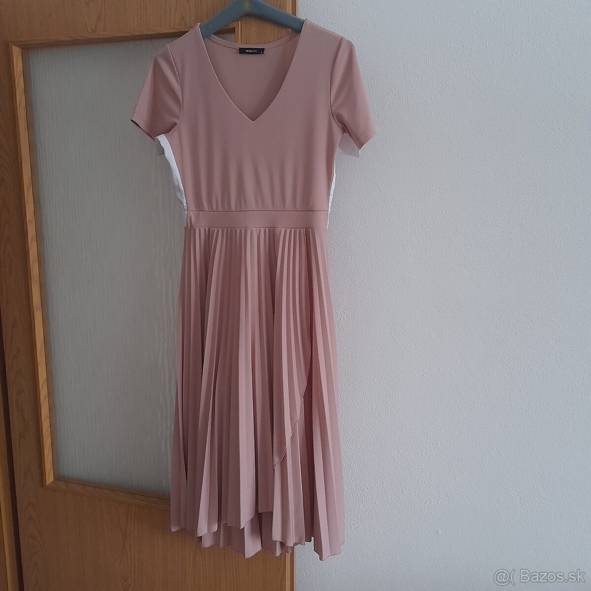 Damfke spoločenské šaty. - 3