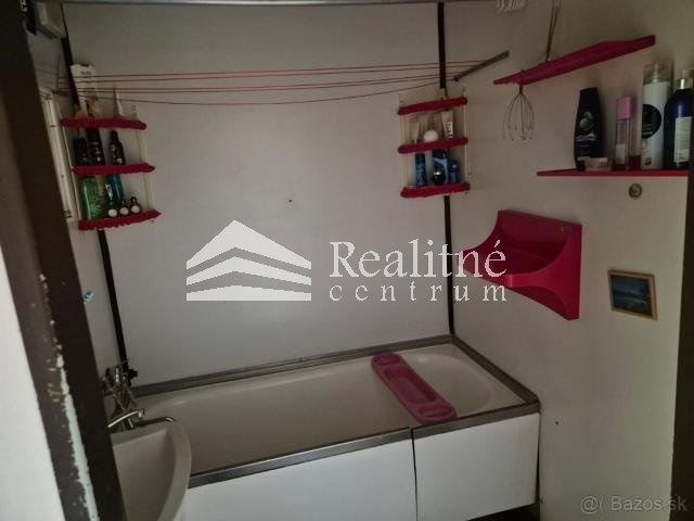 Predáme 4 izb. byt s lodžiou - 3