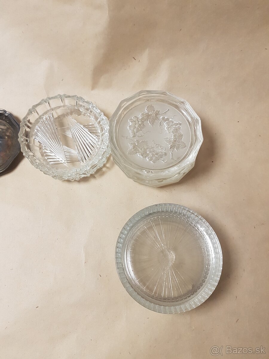 predam stare podpivniky papier a kov - 3