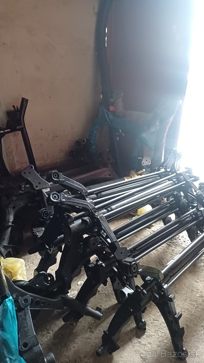 napravy na vozidla - 3