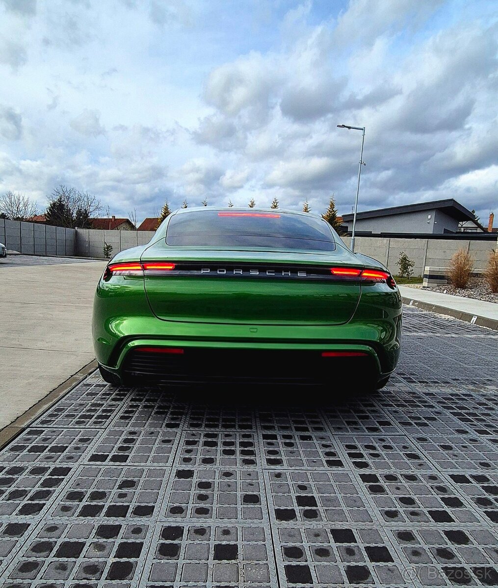 Porsche Taycan 4S Performance Plus AWD 2020 Aj na splátky - 3