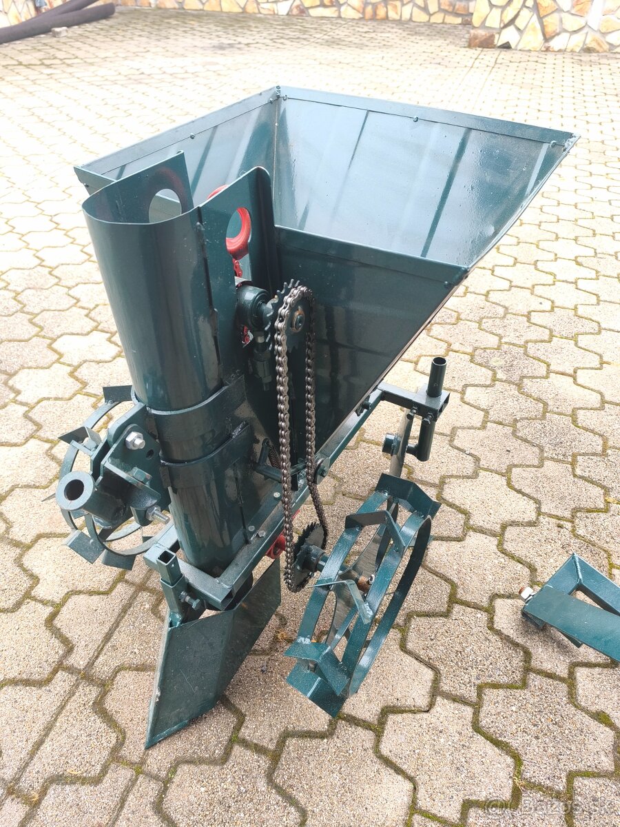 Sadzač zemiakov - 3