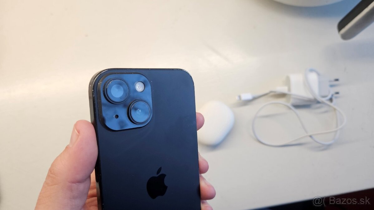 Apple iPhone 15 tmavý 128GB - aj vymením - 3
