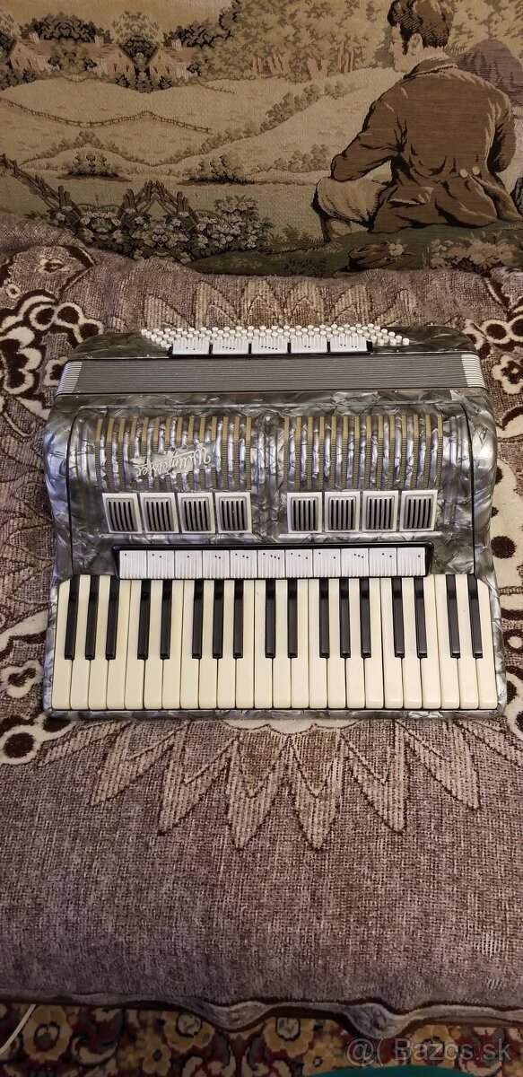 Akordeon WELTMEISTER - 3