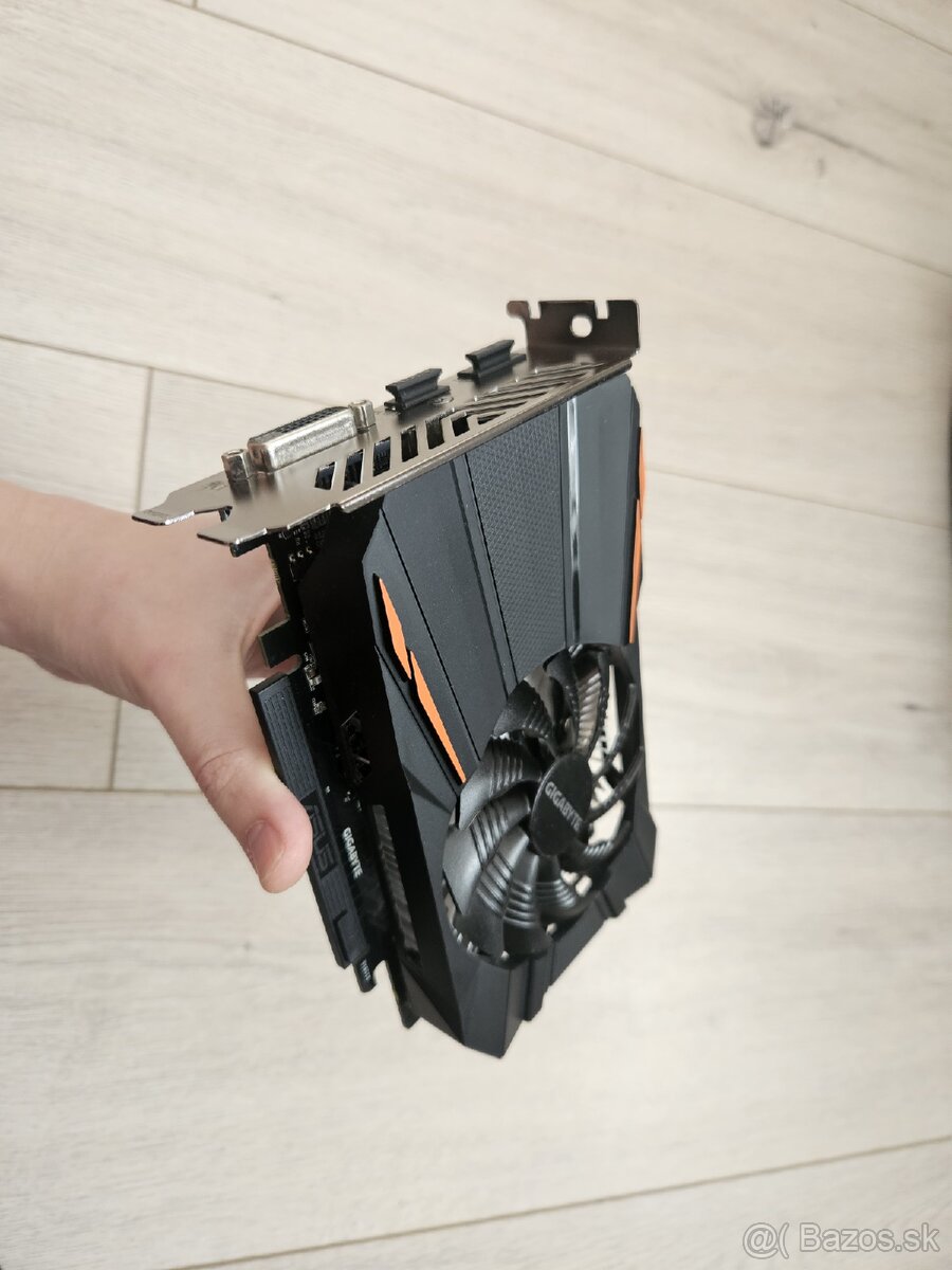 Nvidia GeForce GTX 1050 Ti 4GB - 3