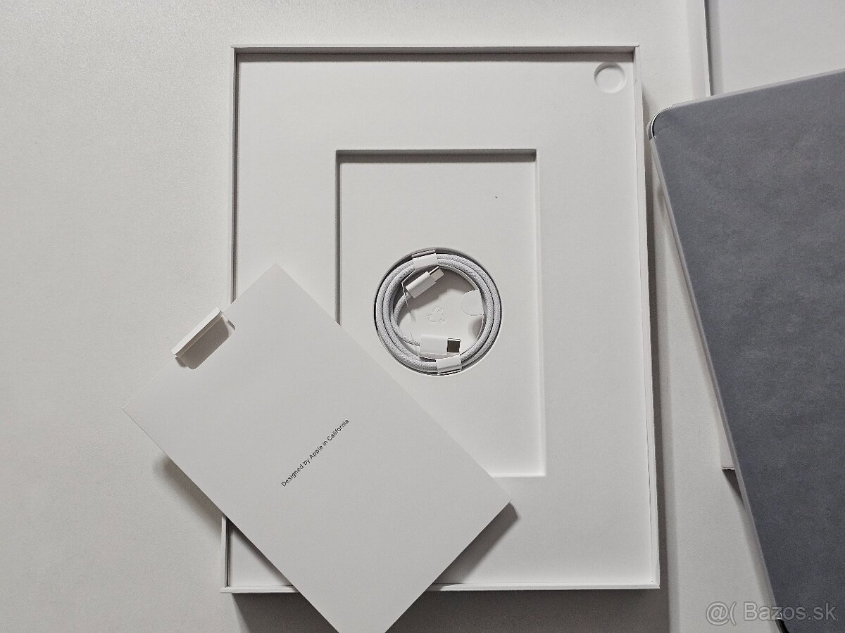 iPad Air 13 (2024) M2 128GB Space Gray - 3