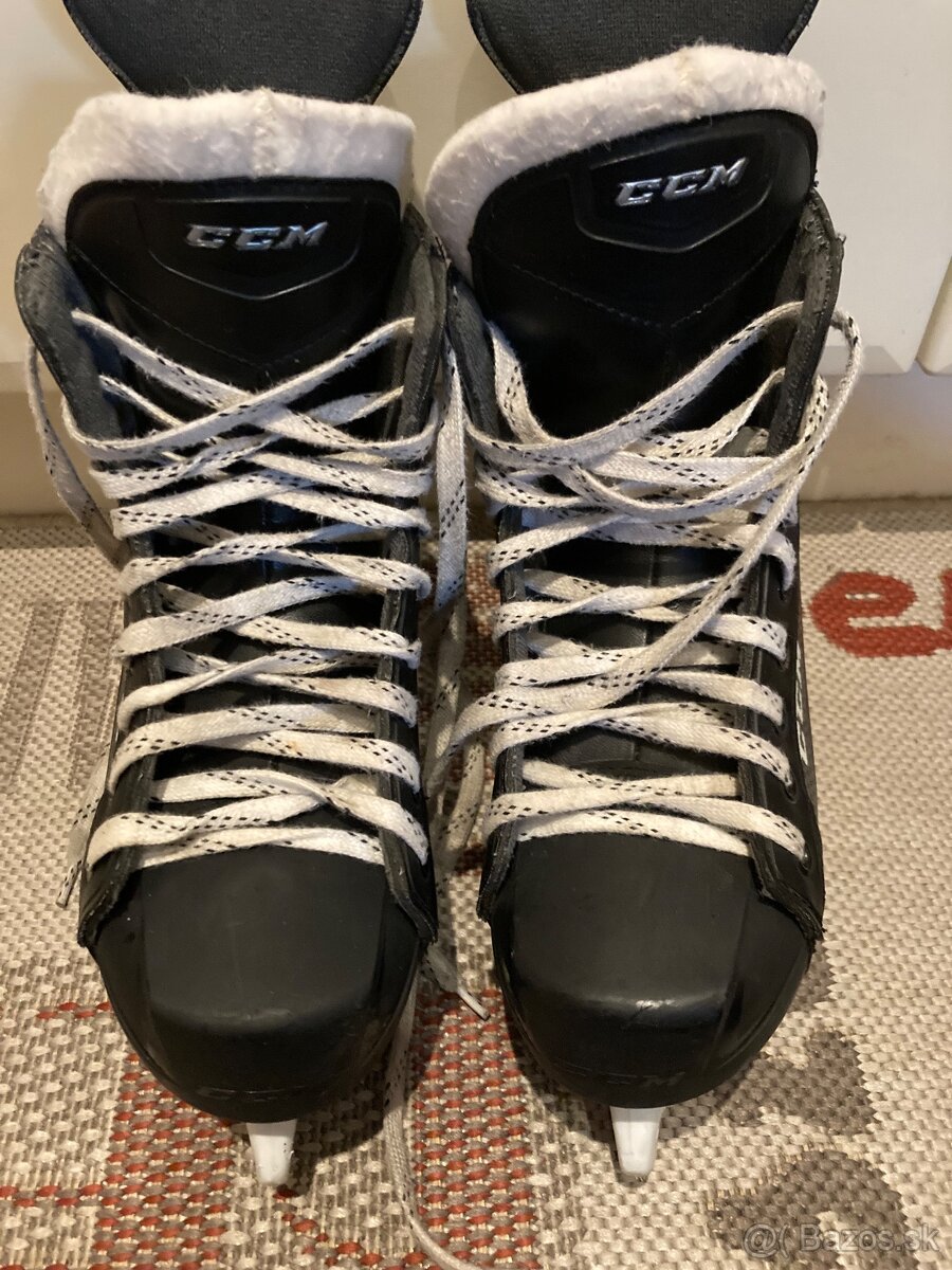 Korčule CCM velkost 40 - 3