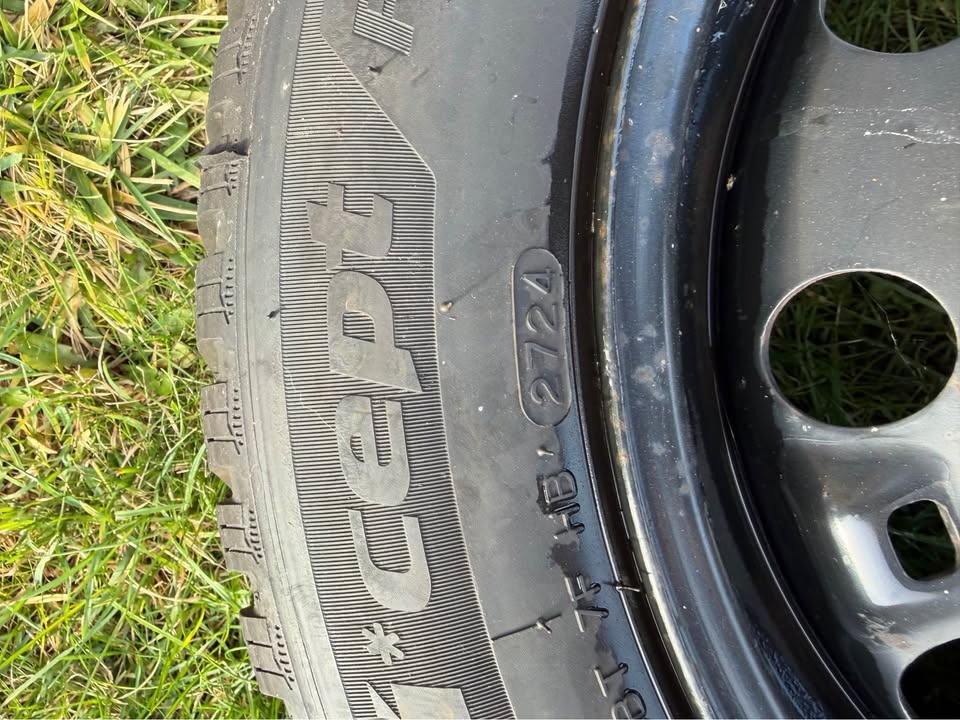 Zimné pneumatiky Hankook W462 winter icept rs3 185/60 r15 X - 3