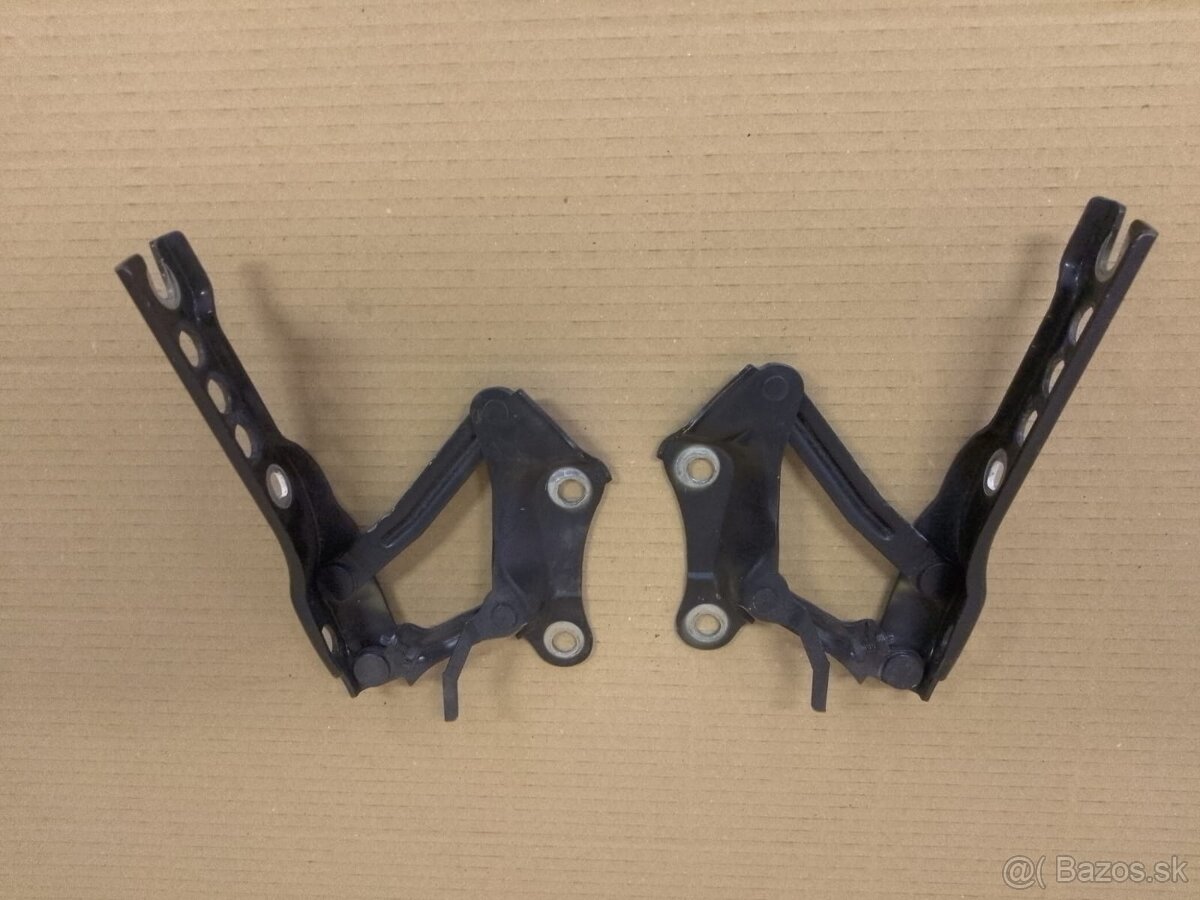 pánty pred. kapoty Superb 2 - 3