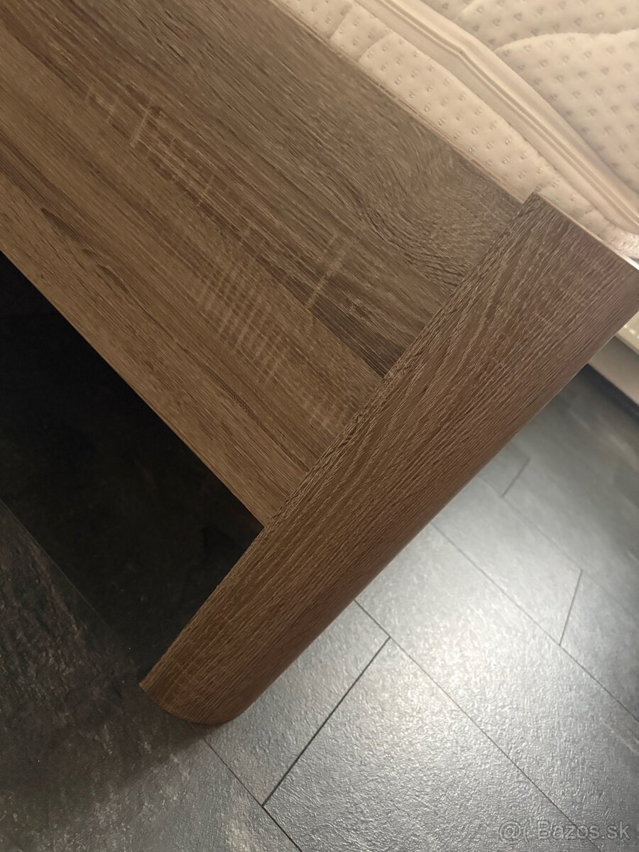 Manželská posteľ - 3