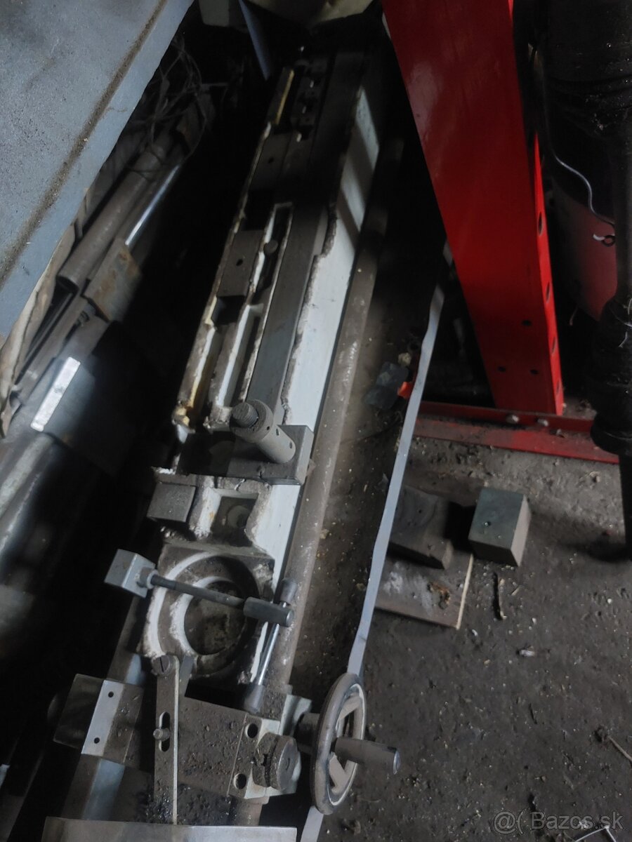 Sústruh na drevo - 3