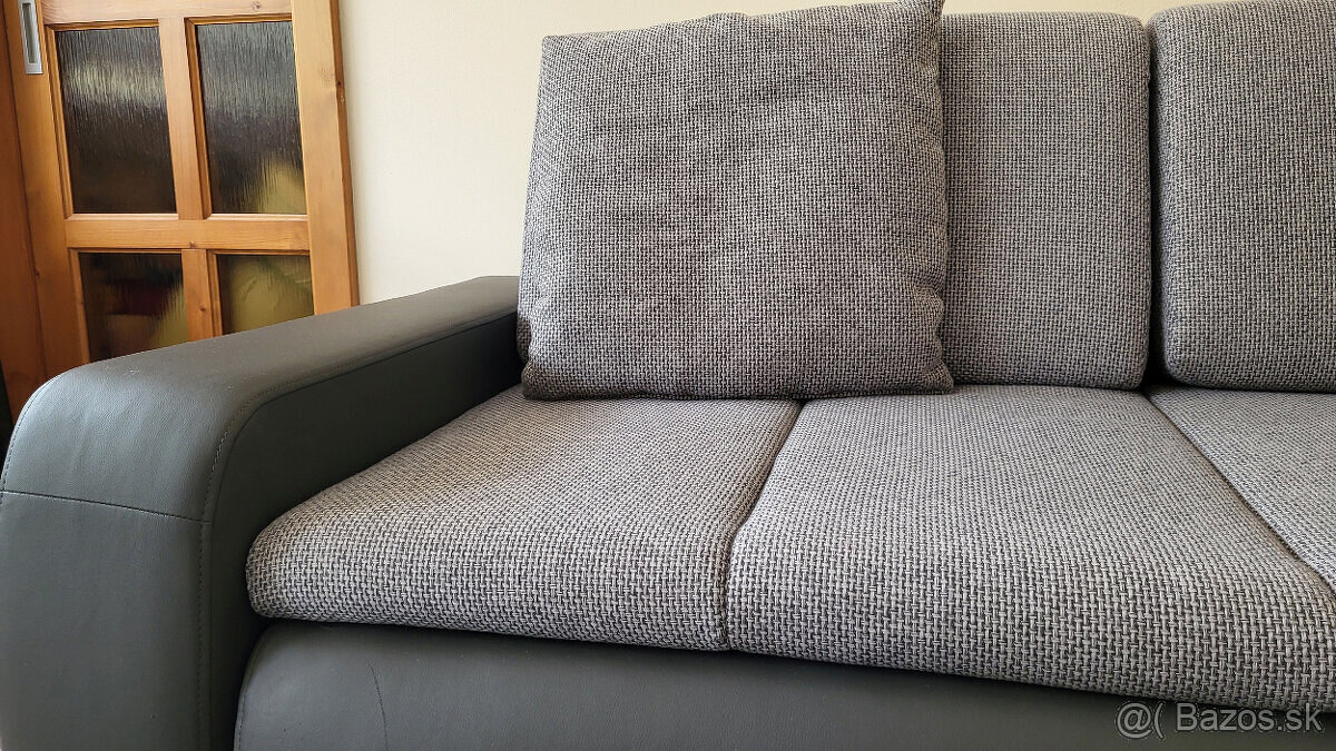 Rohová sedacia súprava v tvare L - 3
