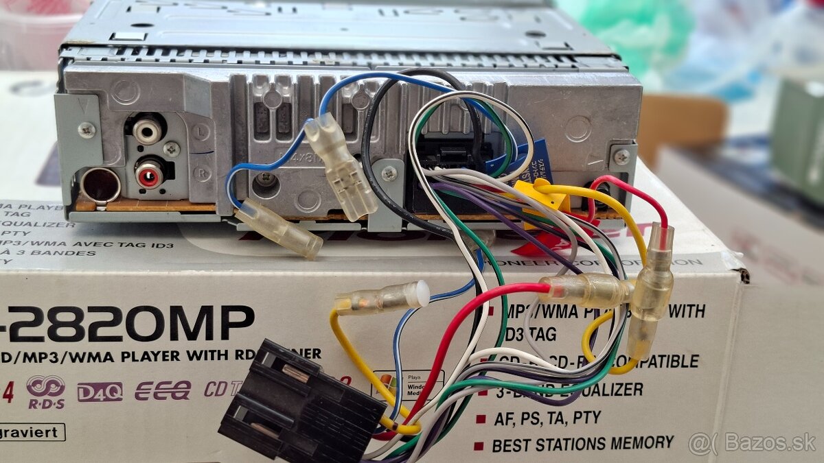 Pioneer DEH 2820MP - 3