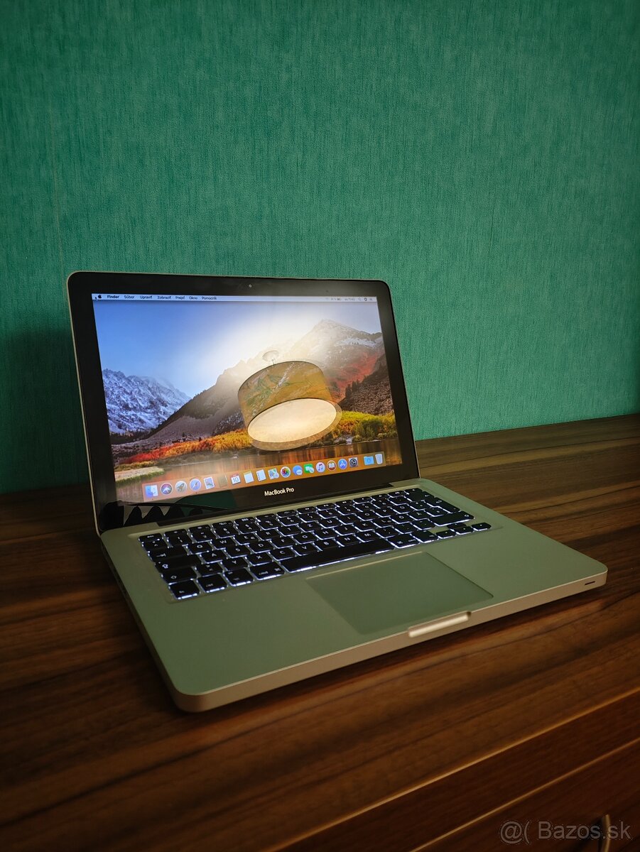 MacBook Pro A1286 – i5 / 4 GB / 320 GB - 3