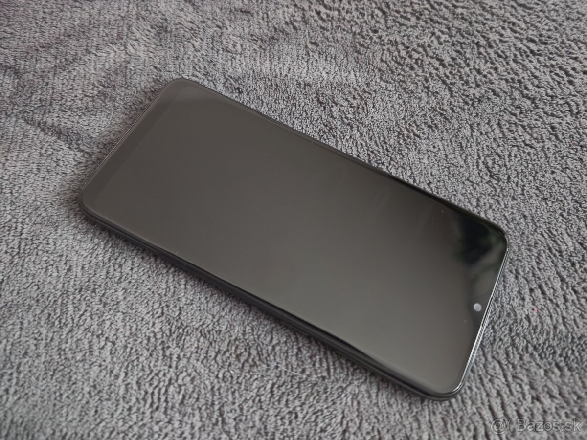 Samsung Galaxy A20e - 3