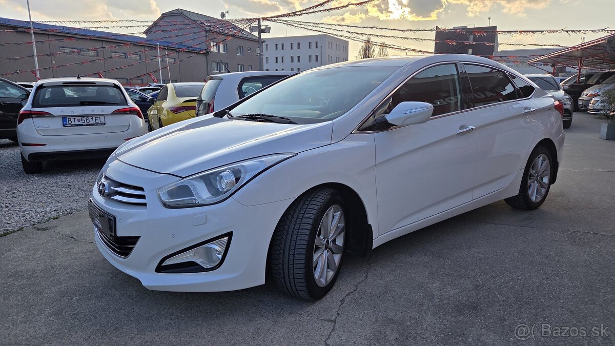 Hyundai i40 1.7 CRDI 100kW Style M6 - 3