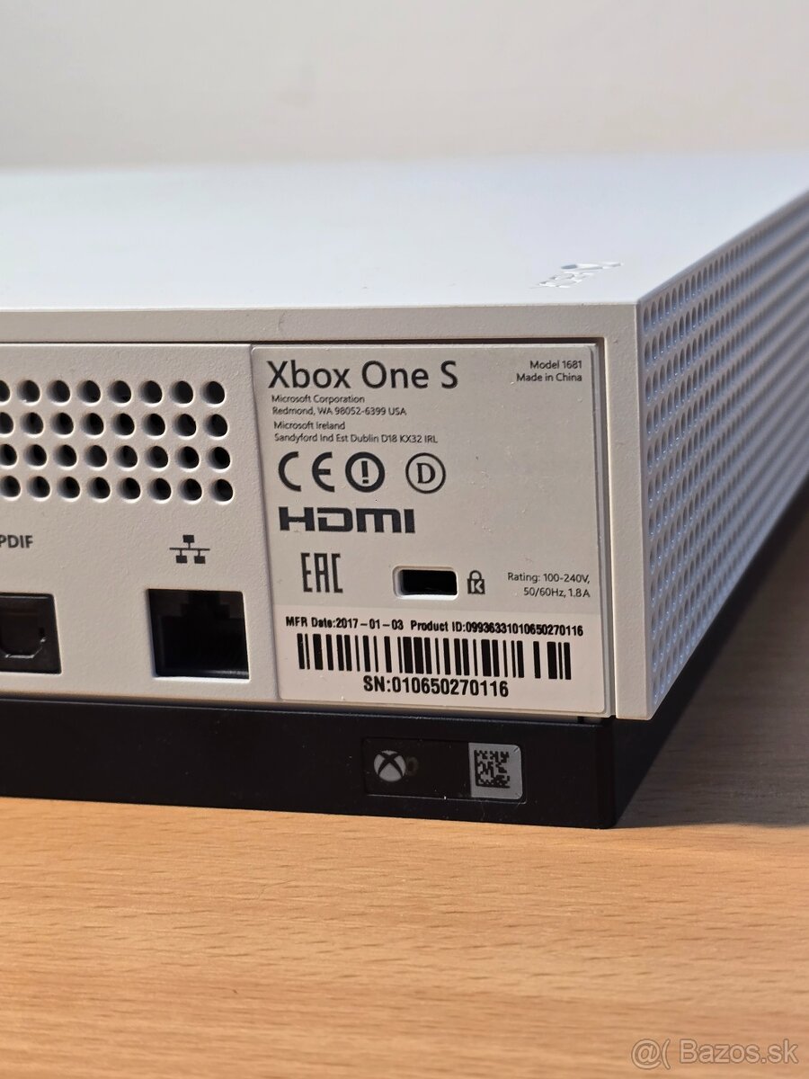 Xbox One S 1TB - 3