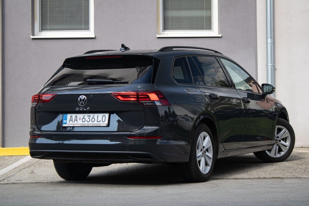 Volkswagen Golf Variant 2.0TDI 2024 - 3