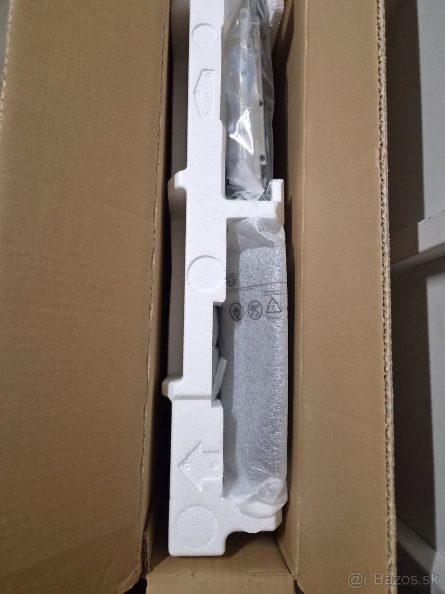 55" Samsung QE55QN70F - 3