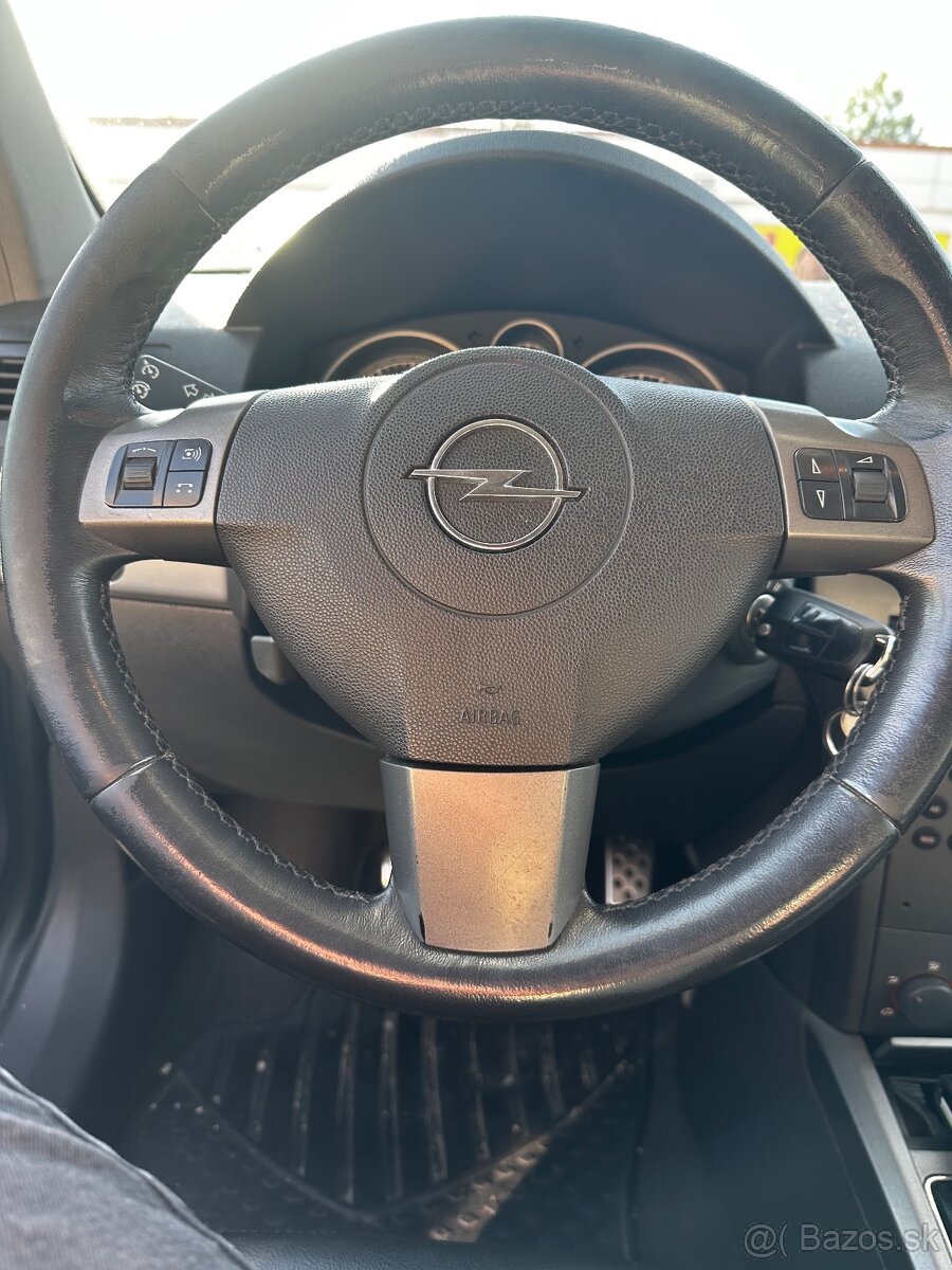 OPEL ASTRA 1.4 66kw - 3