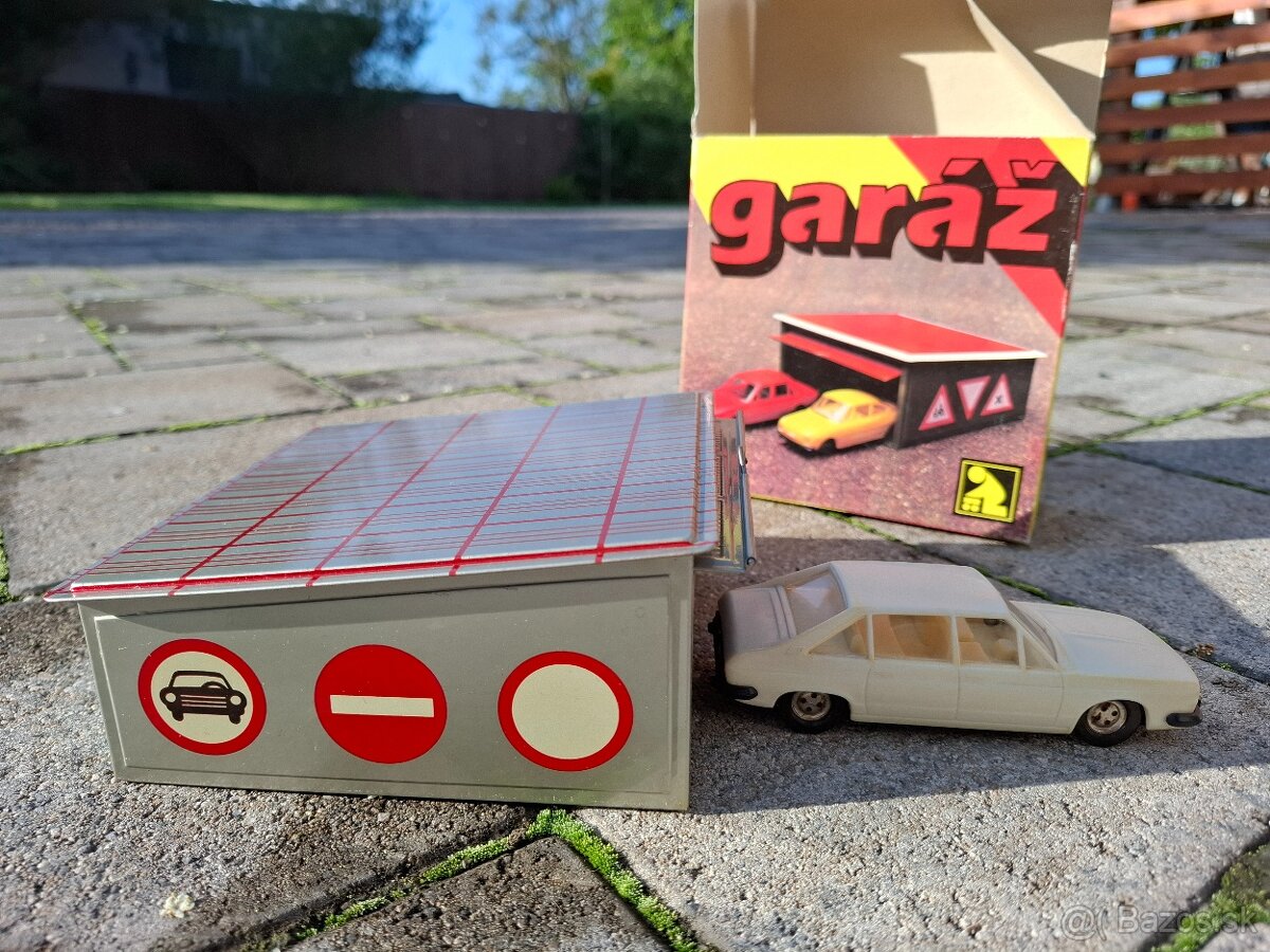 Garáž KDN stara hračka - 3