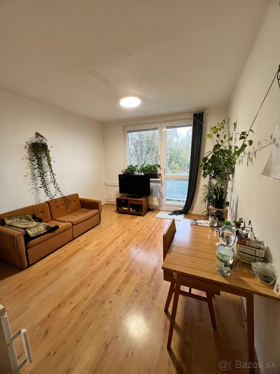 Ponúkam Vám na predaj garsónku v Dunajskej Strede - 3