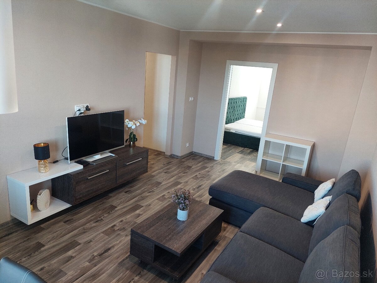 Predám 2 izb. byt s balkónom - 3