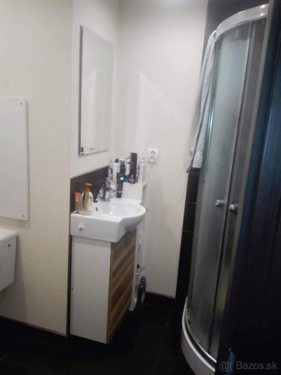 Predám 2 izbový byt ul. Murgaša - 3