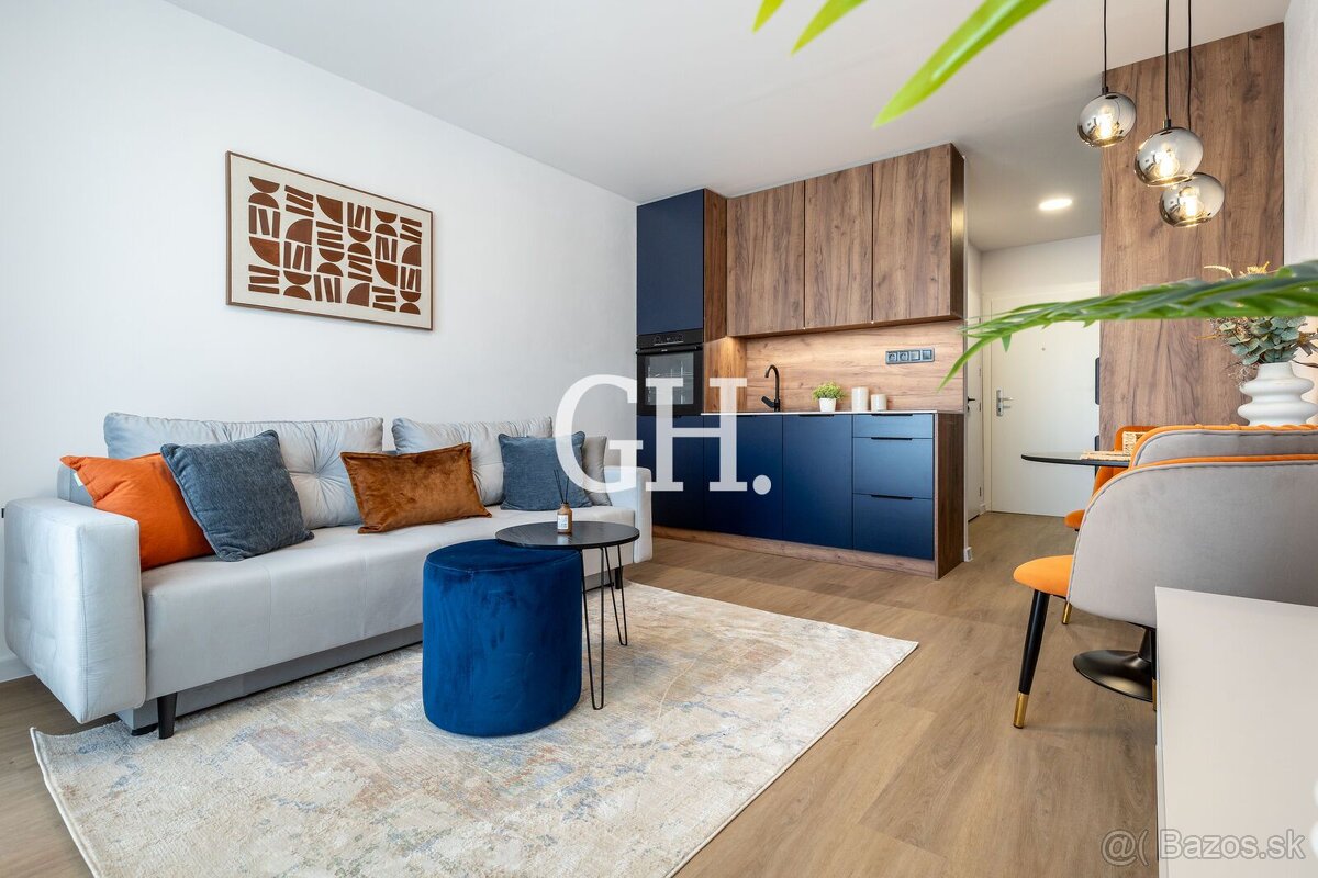 Modrý klenot v centre mesta | KARPATSKÁ - Kuzmányho | 1-izbo - 3