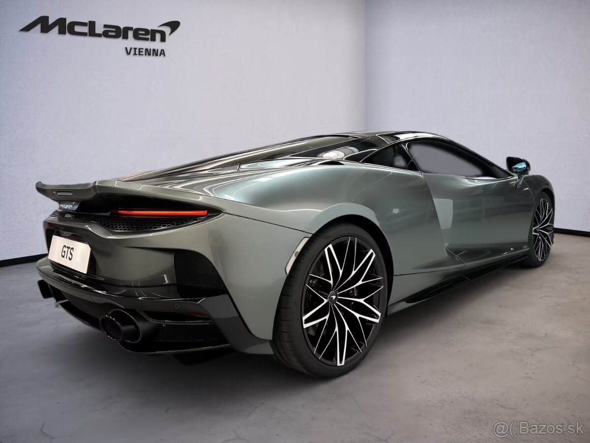 McLaren GTS -Veridian - 3