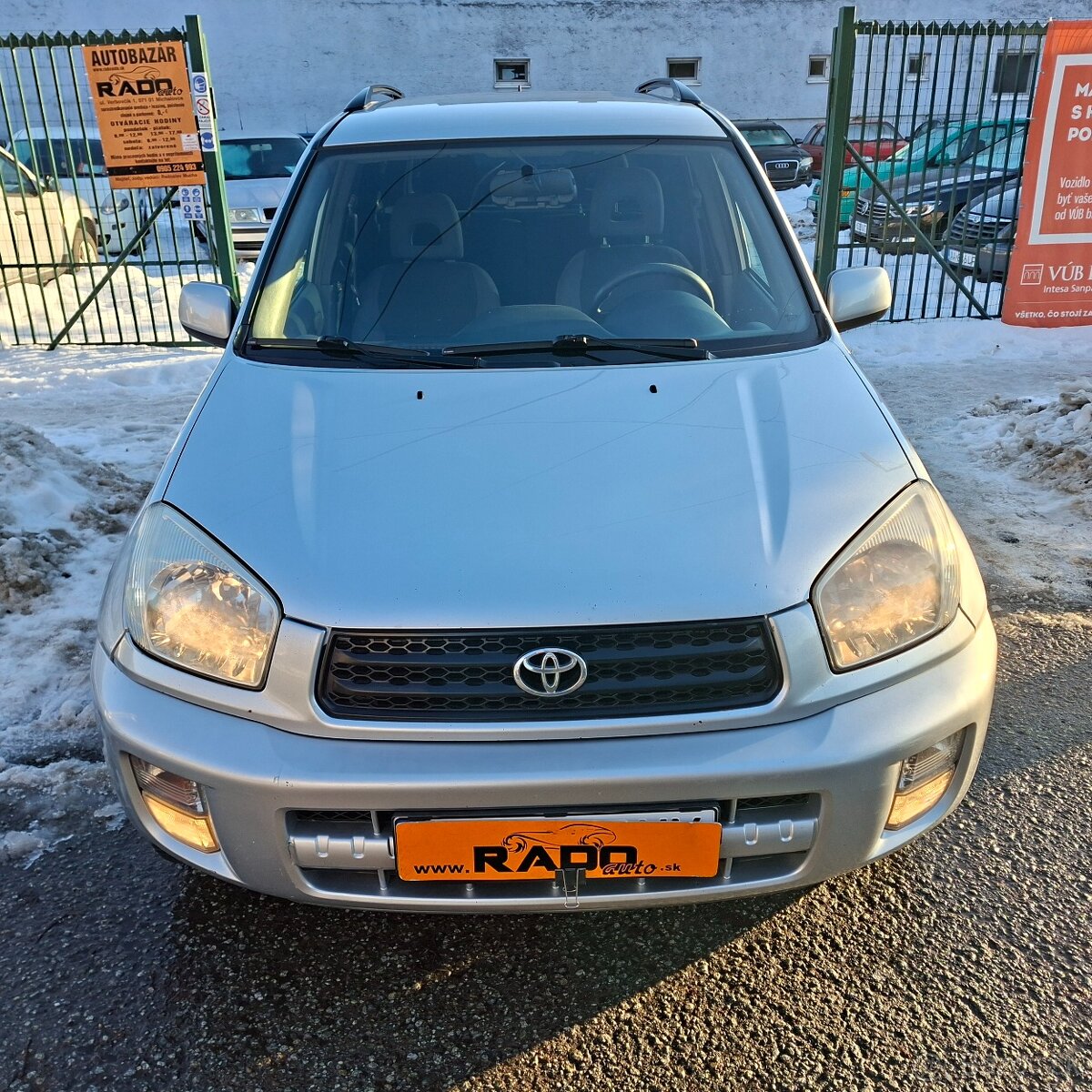 Toyota RAV4 1.8 VVTi 5D benzín - 3