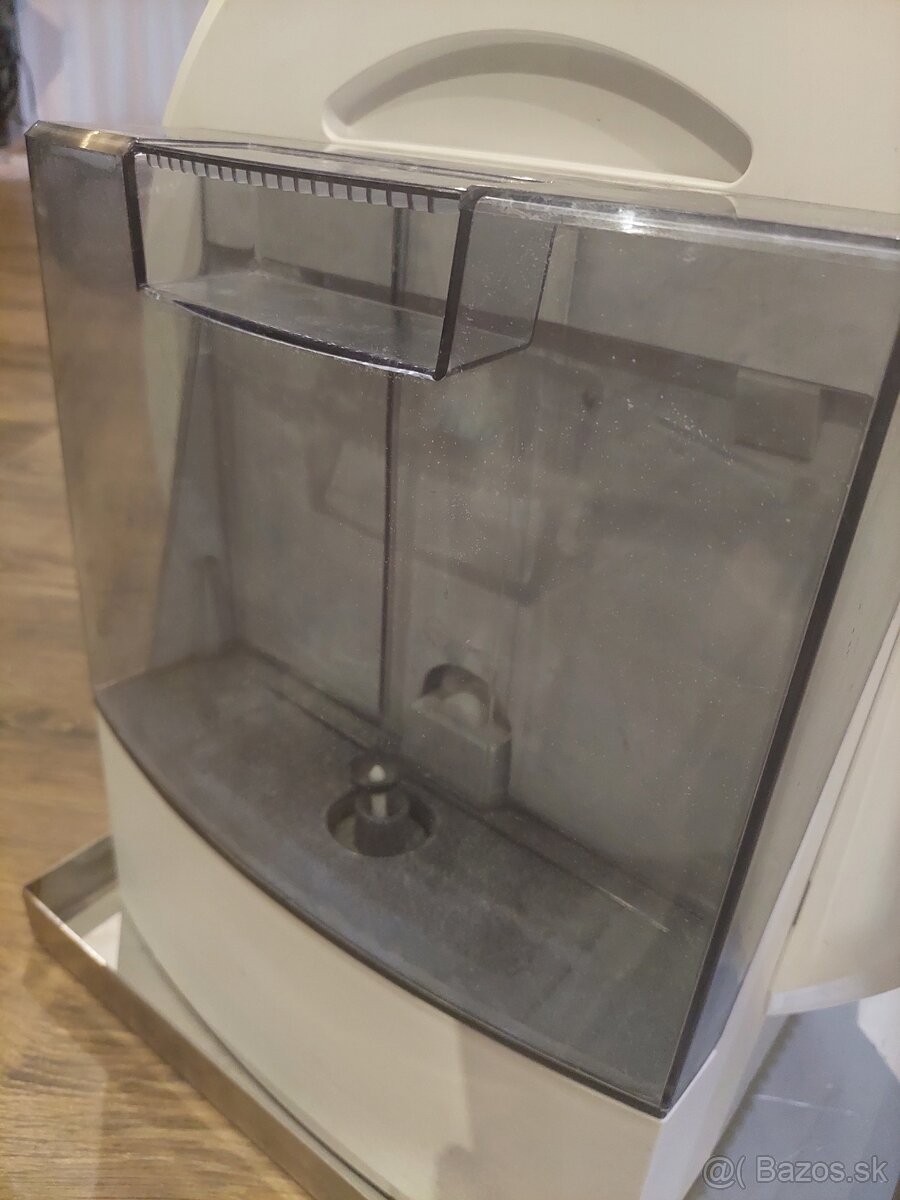 Zvlhčovač vzduchu/práčka vzduchu - 3