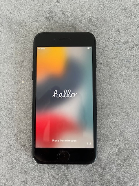 Predám Iphone 7 - 3