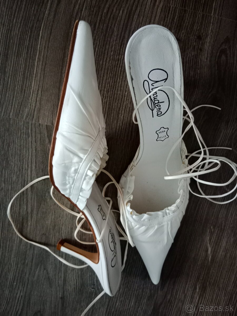 Dámske topánky zn. Almudena - 3