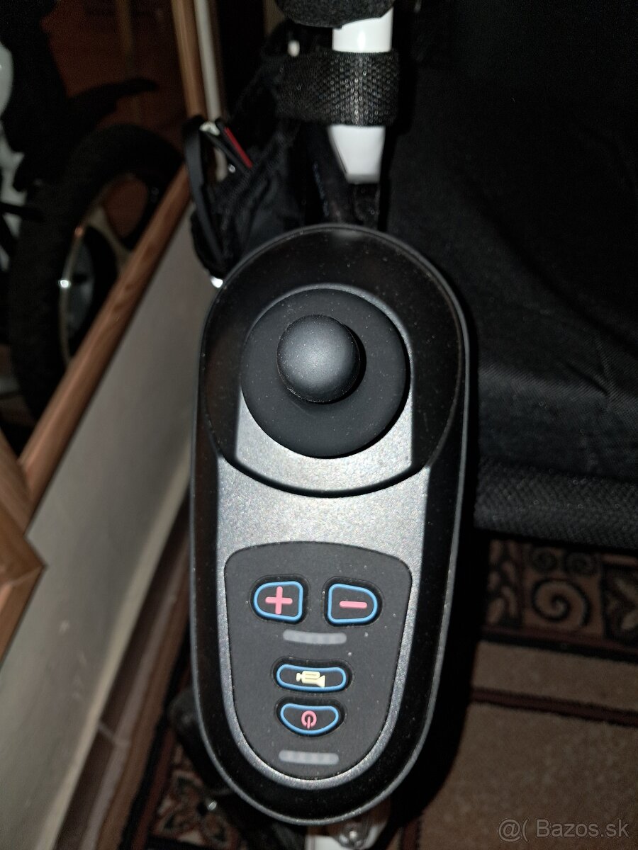 Elektrický invalidný vozík AT52304 - 3