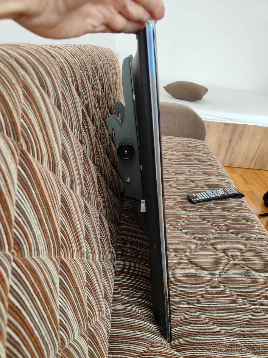 Samsung FULL HD LED TV 40" - 3