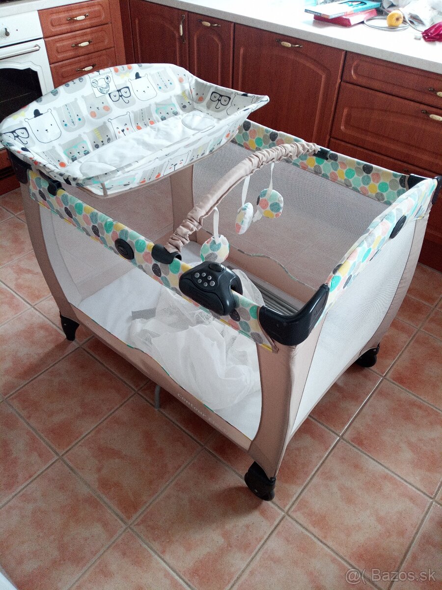 Predám detskú postielku/ohrádku - 3