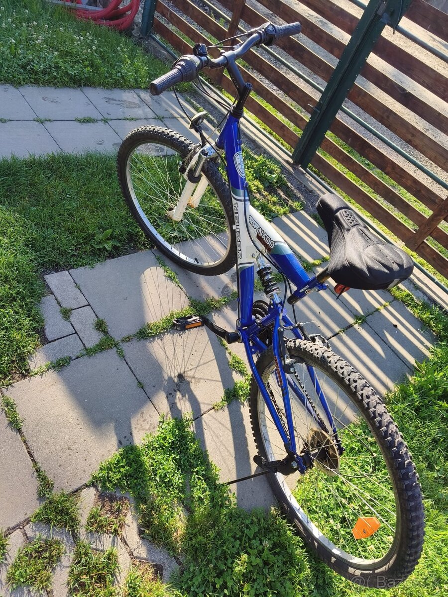 Neuzer Tornádo 26" - 3
