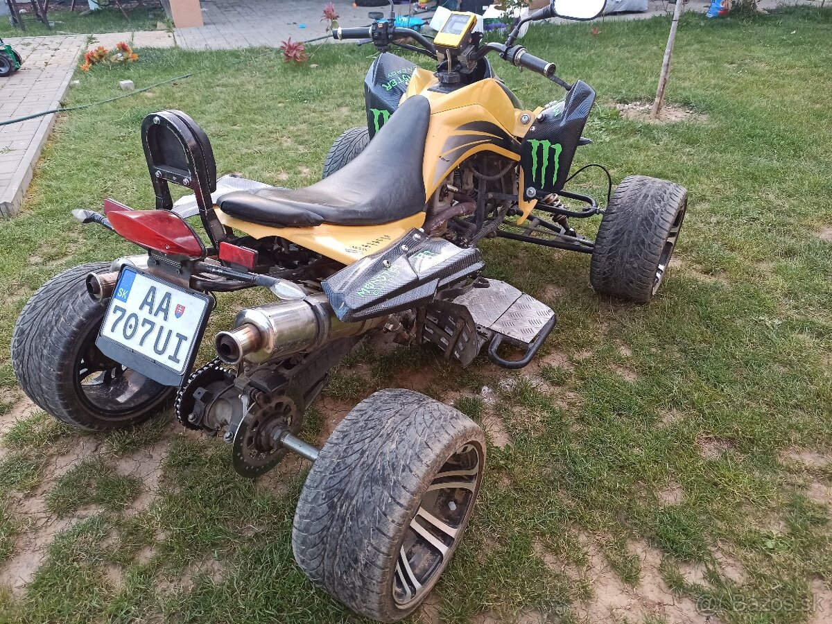 Štvorkolka Jinling 250