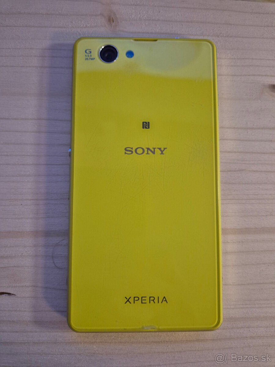 SONY Z1 Compact - 3