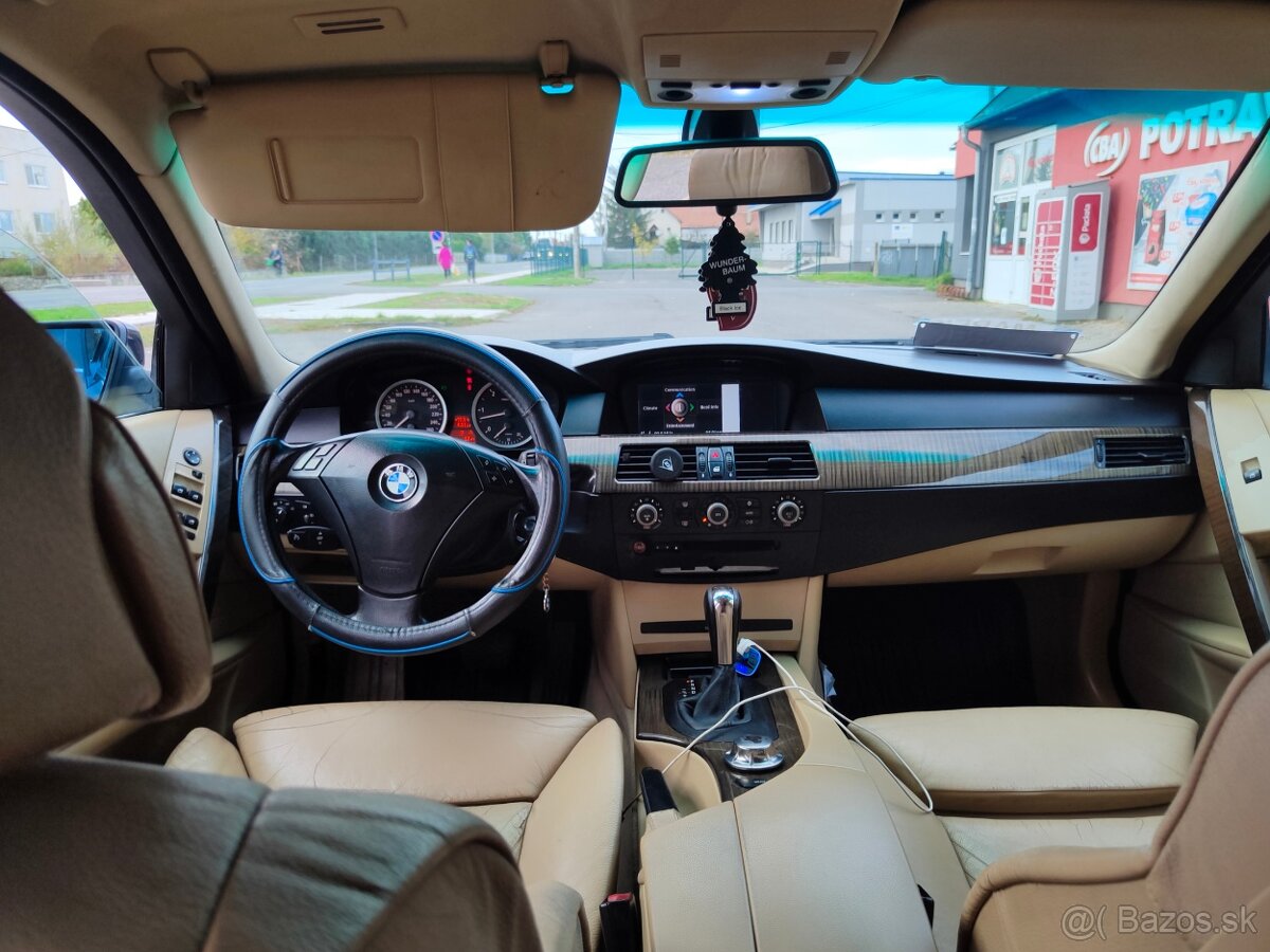 Predám BMW E61 525D - 3