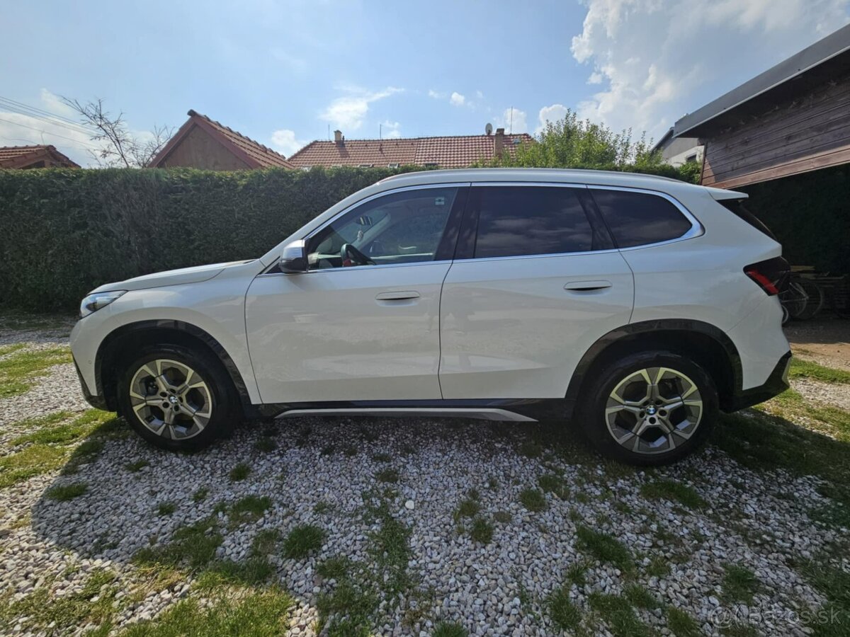 Predám BMW X1 SUV/Combi 115kw Automat - 3