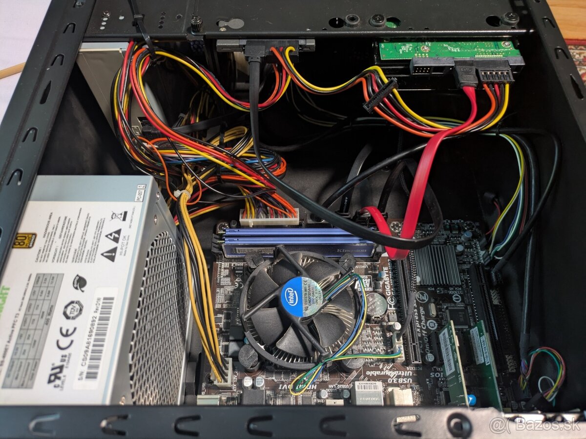 Predám PC s Windows 11 Pro verzii 25H2 SK + WiFi karta - 3