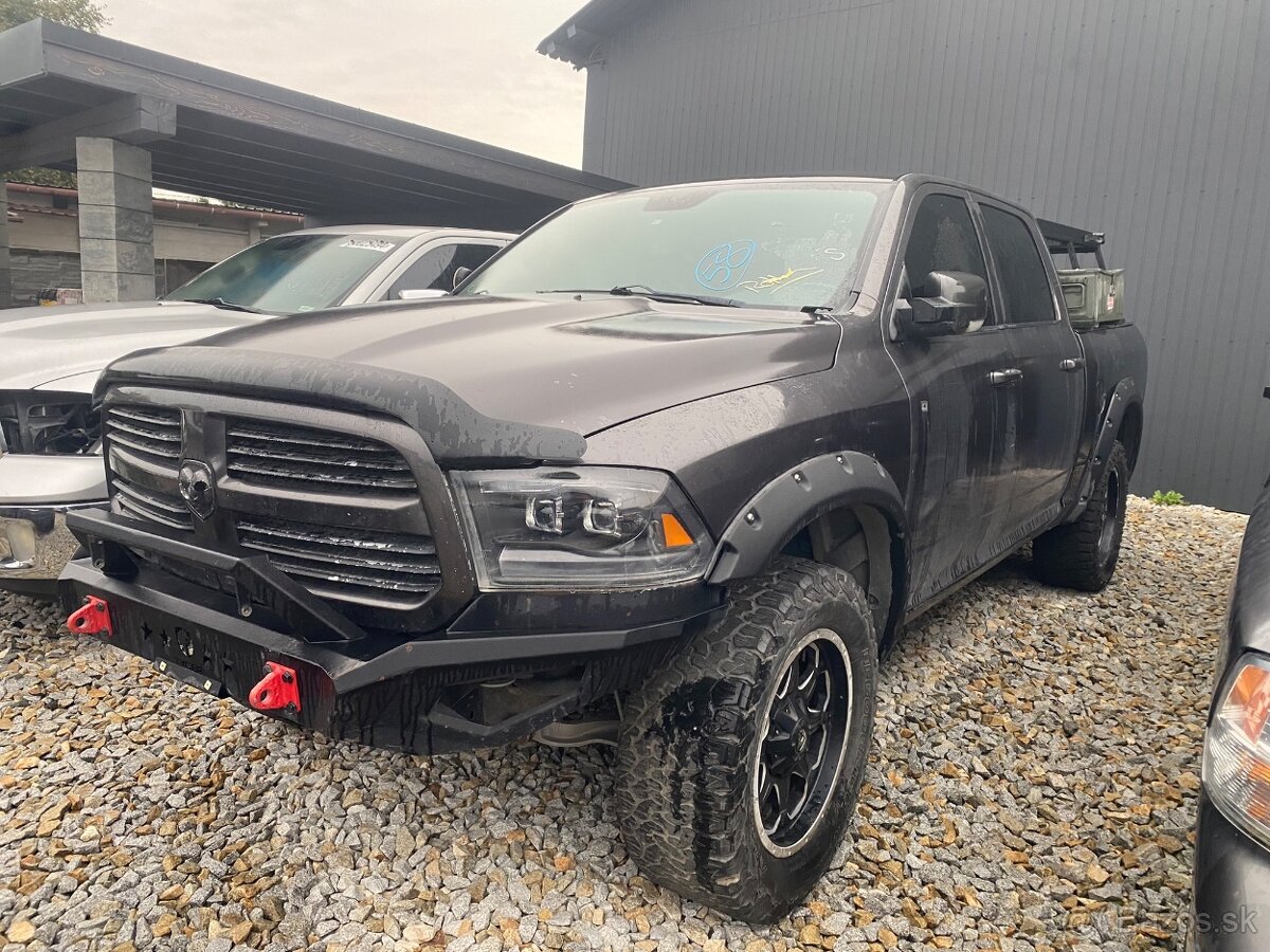 Dodge Ram 5.7 4x4 SPORT TOP CENA - 3