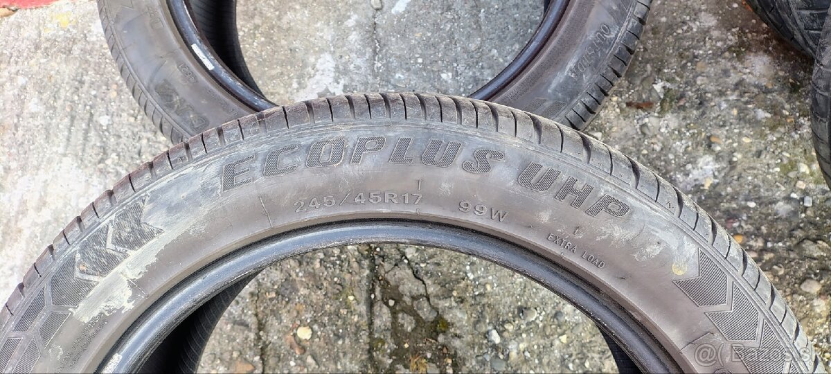Letné 245/45 R17 - 3